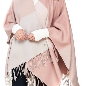 Soia & kyo scarfigan/ wrap in quartz